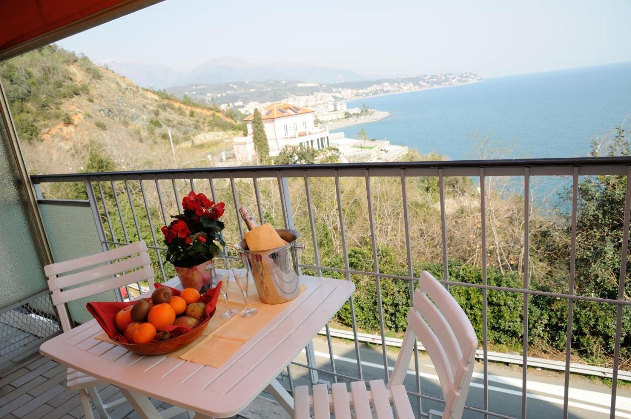 Hotel Puntabella Varazze Εξωτερικό φωτογραφία
